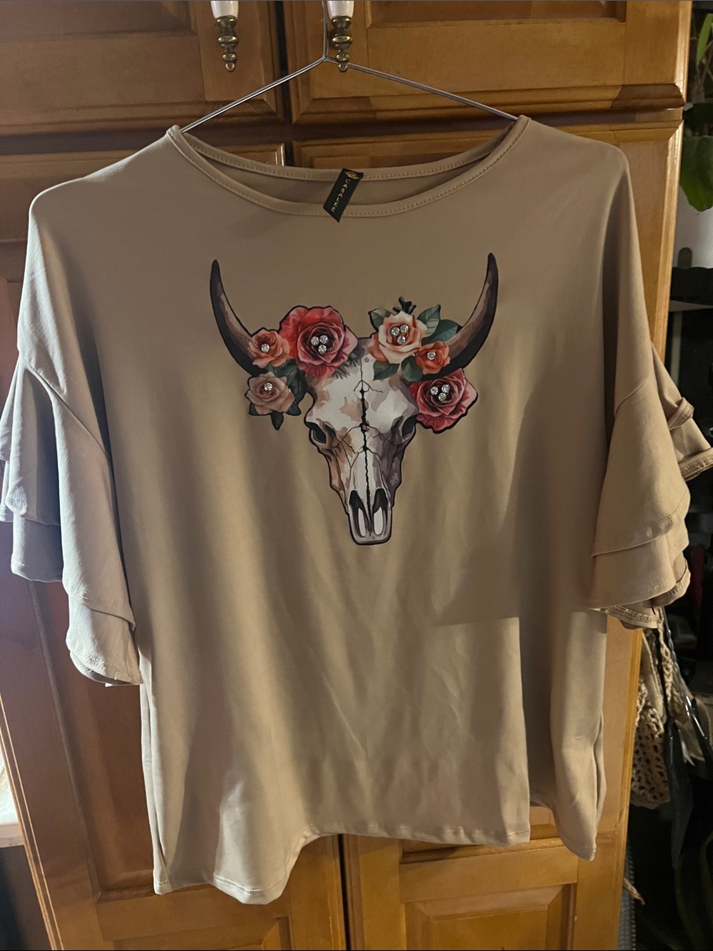 Women’s Floral Bull Skull Top With Ruffle Layer Sleeves Boho Small